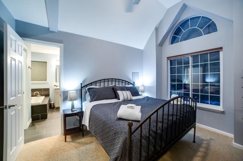 Luxus-Ferienhaus mit Whirlpool, Haustiere OK - foto 11