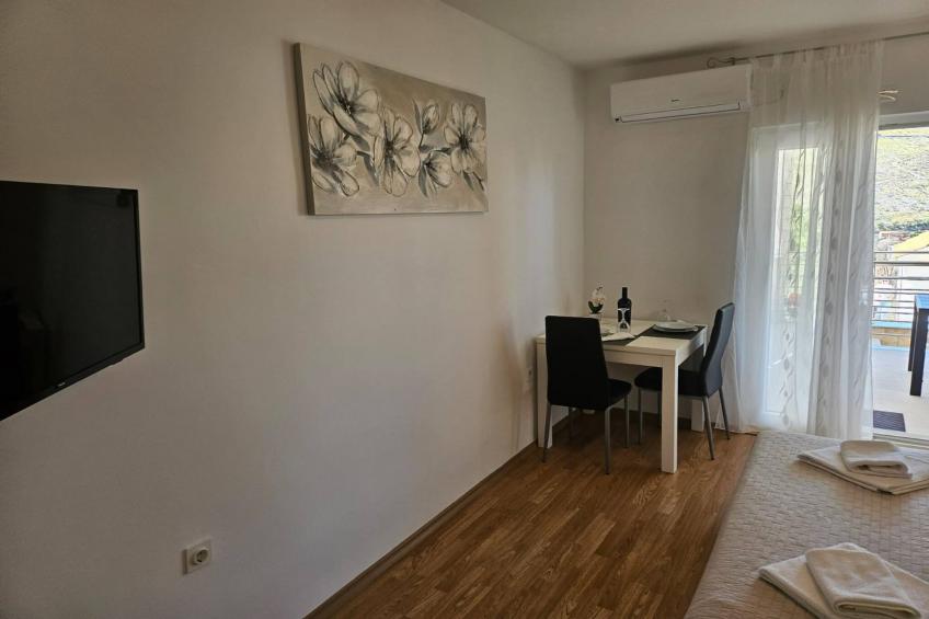 Apartments Miro - studio apartment - foto 7