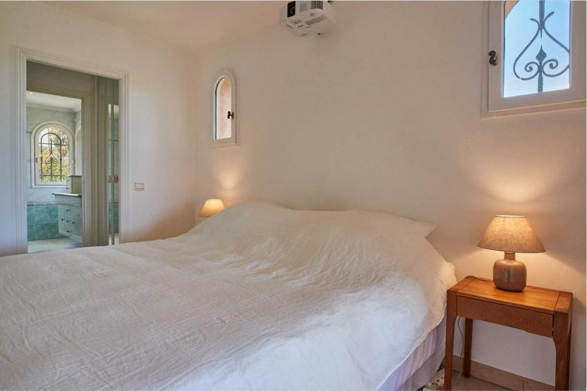 AP-652-PERTUADES - foto 17