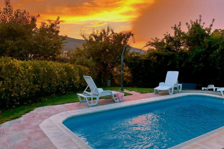 Sehr gepflegtes Ferienhaus im typisch spanischen Stil mit Garten, zwei Terrasse - foto 2