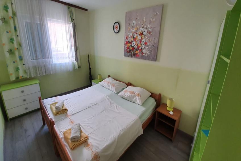 Spacious Apartment Steps from the Beach, with Private Terrace and Grill - Three Bedroom Apartment - foto 7