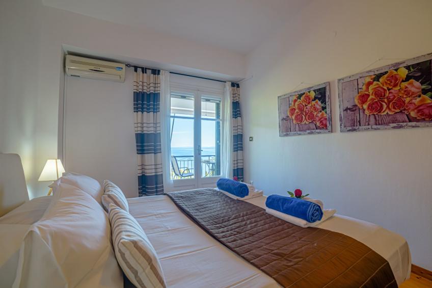 "Zeus" mit Infinity Pool - foto 13