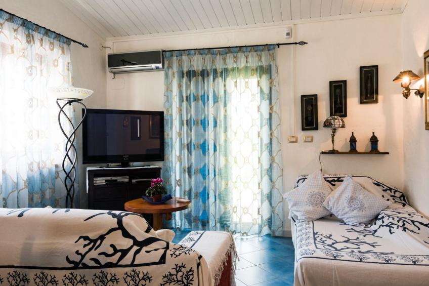 Haus in Calasetta mit Grill und Garten - foto 14
