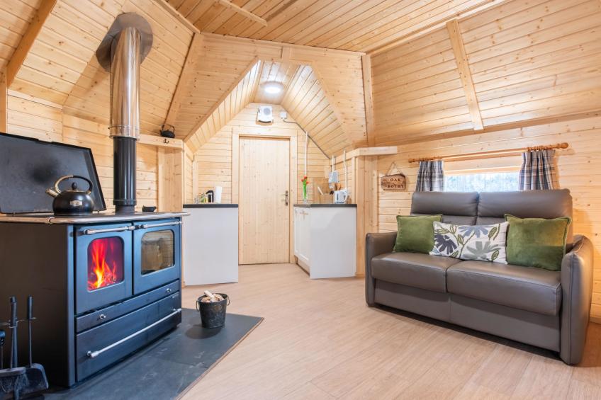 Oak Bothy