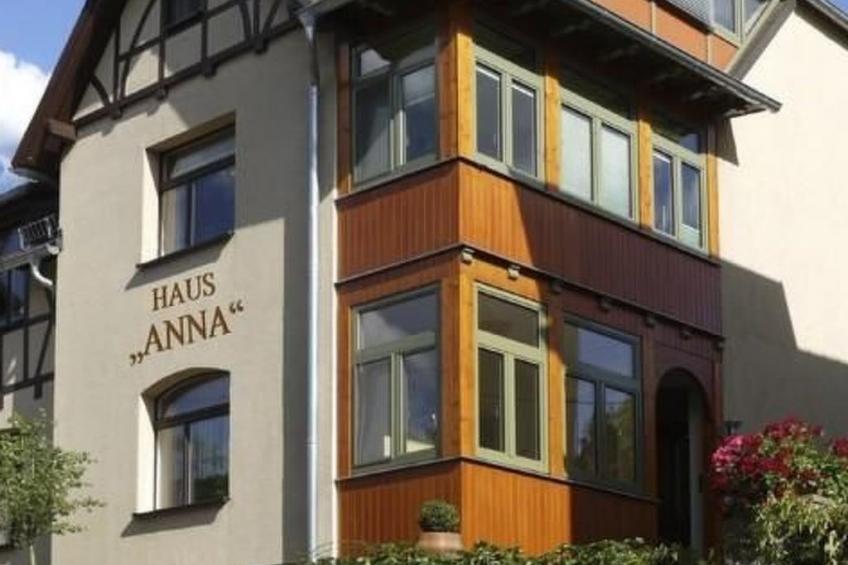 Große Ferienwohnung mit privater Terrasse