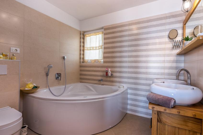 Meerblick Ferienvilla Haus Lucija mit Pool - foto 21