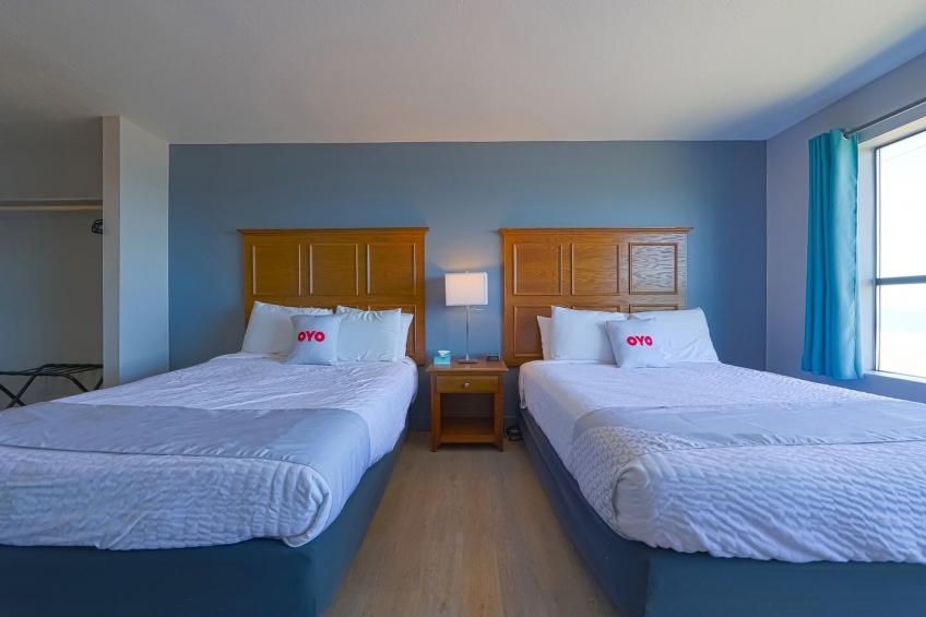2 Queen Bed