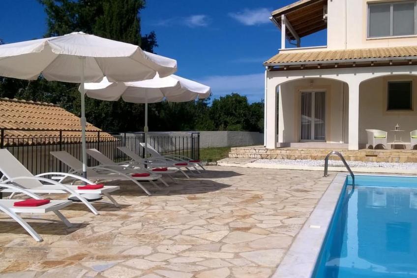 Ferienvilla mit Garten, Grill und Terrasse - foto 40