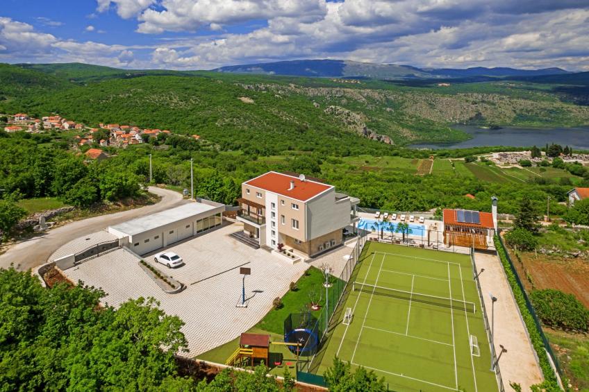 Großes Haus in Lokvičići mit privatem Pool - foto 7