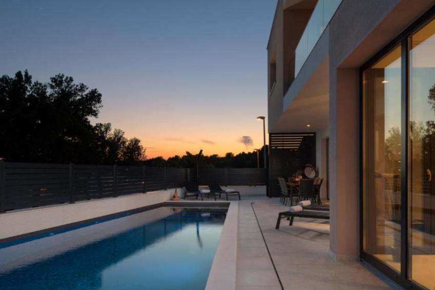 Villa Barbara with heated pool - foto 11