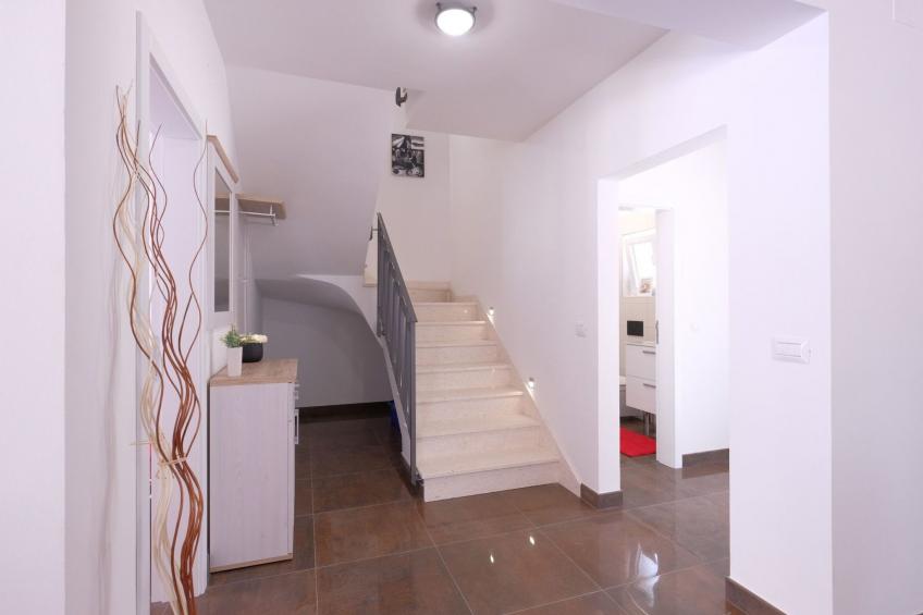 Newly built (2018), fully detached holiday villa with a private swimming pool - foto 41