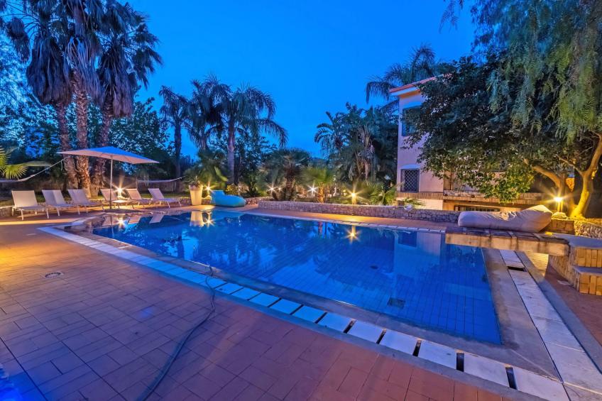 Gemütliches Haus in Carini mit privatem Pool