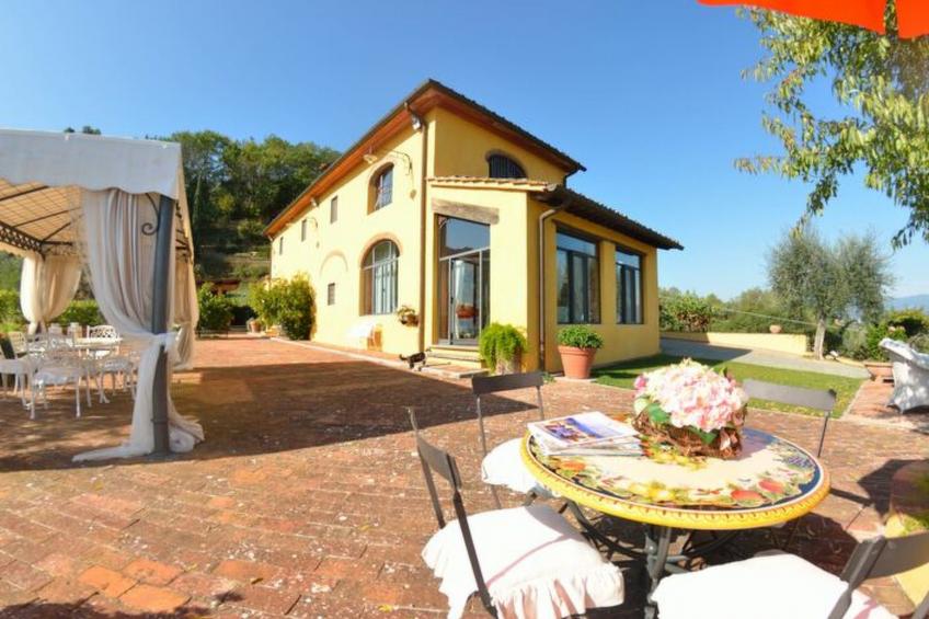 Villa Sandra Ortensia