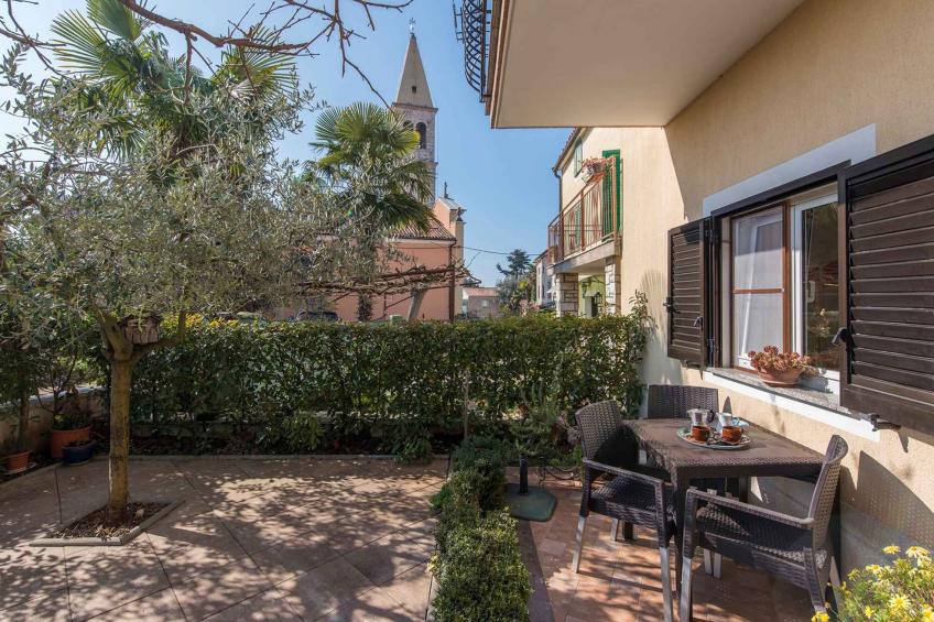 Ferienwohnung in Strandnähe mit Terrasse - BF-696YK