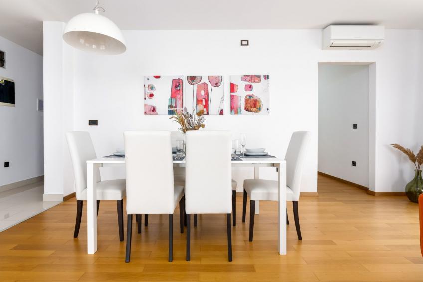 Wohnung "Zayml Povile" mit Blick auf das Wasser - foto 9