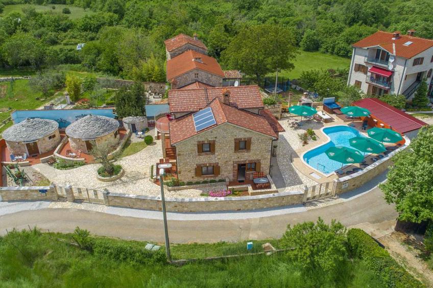 Holiday apartment mit Pool und Terrasse - BF-C8CWZ - foto 38