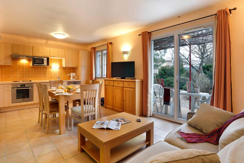 RÃ©sidence VacancÃ©ole Les Bastides de Fayence	Maison 3 piÃ¨ces 6 personnes supÃ©rieur - foto 2