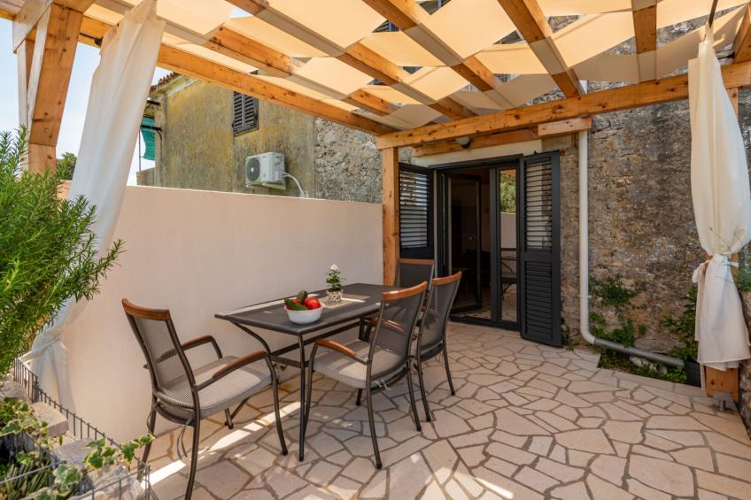 Apartment Varos 2+1 with shared pool - foto 17