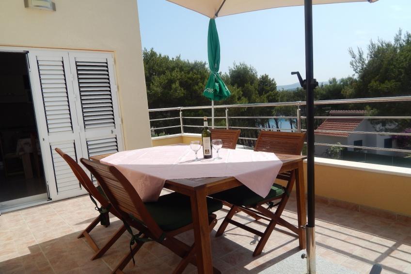 Apartments Mimose - Two Bedroom Apartment with Terrace and Sea View ( Lile)