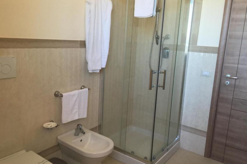 Einzimmerwohnung mit Wasserblick - foto 22