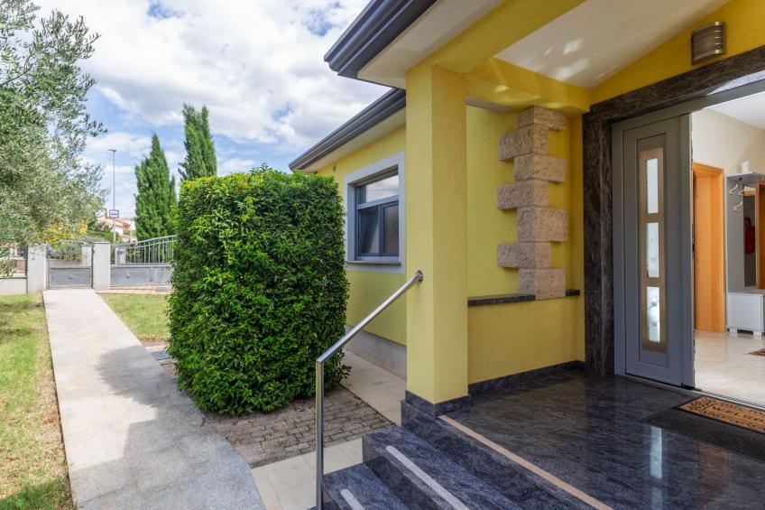 Ferienvilla 'Villa Sandra' - foto 35