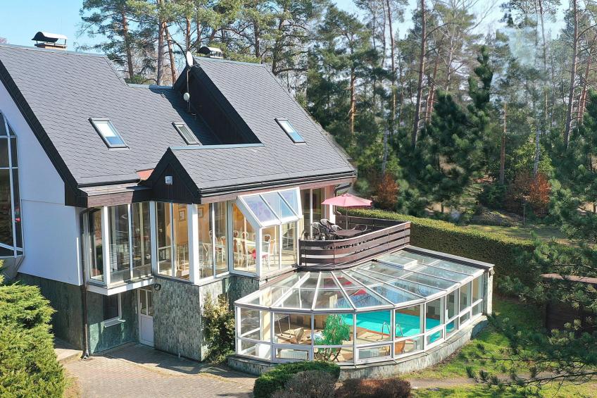 Wellness Ferienhaus Branzez mit Innenpool, Sauna..