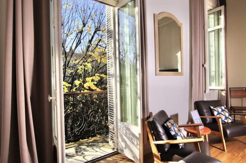 Magnifique Et Lumineux T3 De Charme Aux Quinconces Idéal Pour 4 Personnes - foto 19