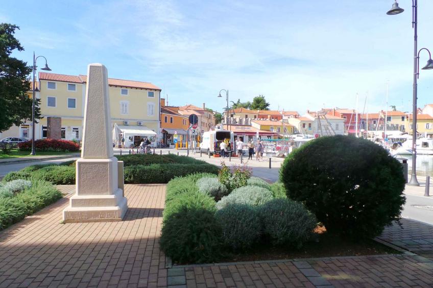 Holiday apartment with beautiful garden - BF-TRHJ - foto 23