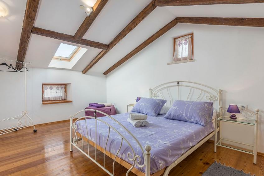 Gemütliches Ferienhaus in Peresiji mit Grill und Terrasse - foto 44