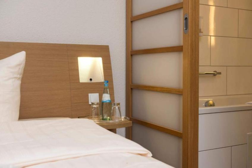 Standard Twin Room - foto 16