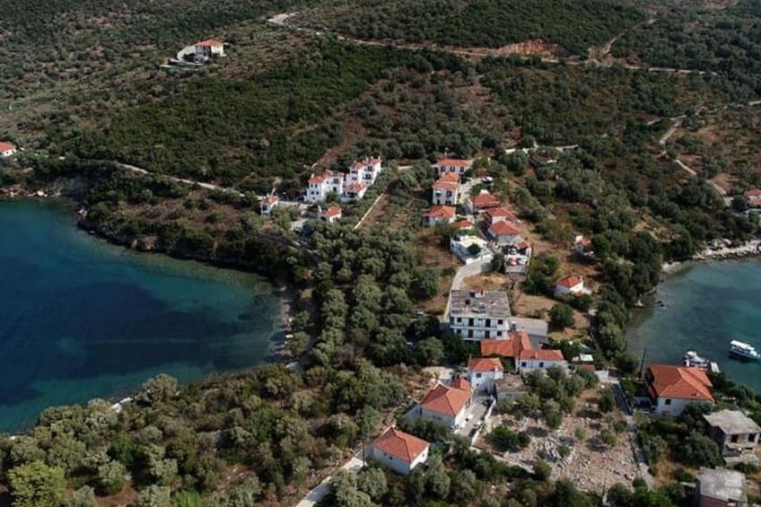 Mylos Trikeri - foto 11