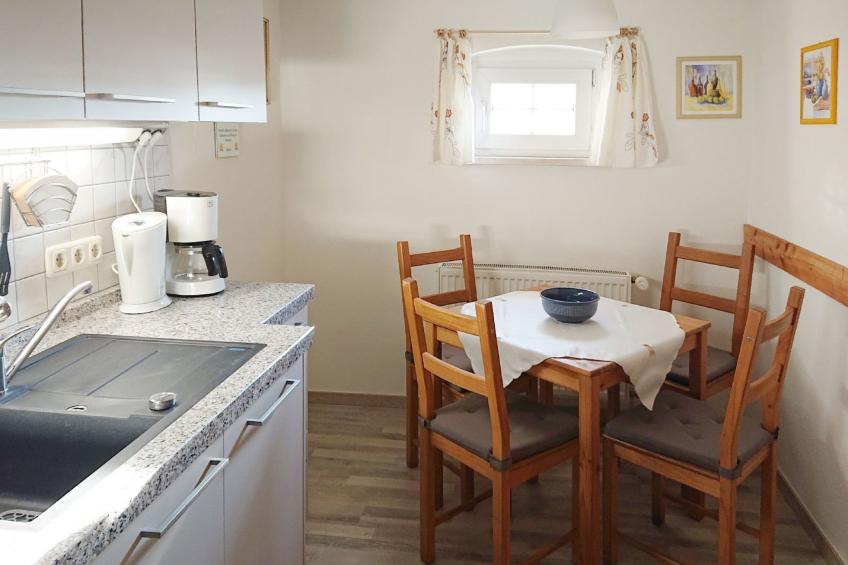 mit Garten, Weinlaube und Aussenpool - foto 4