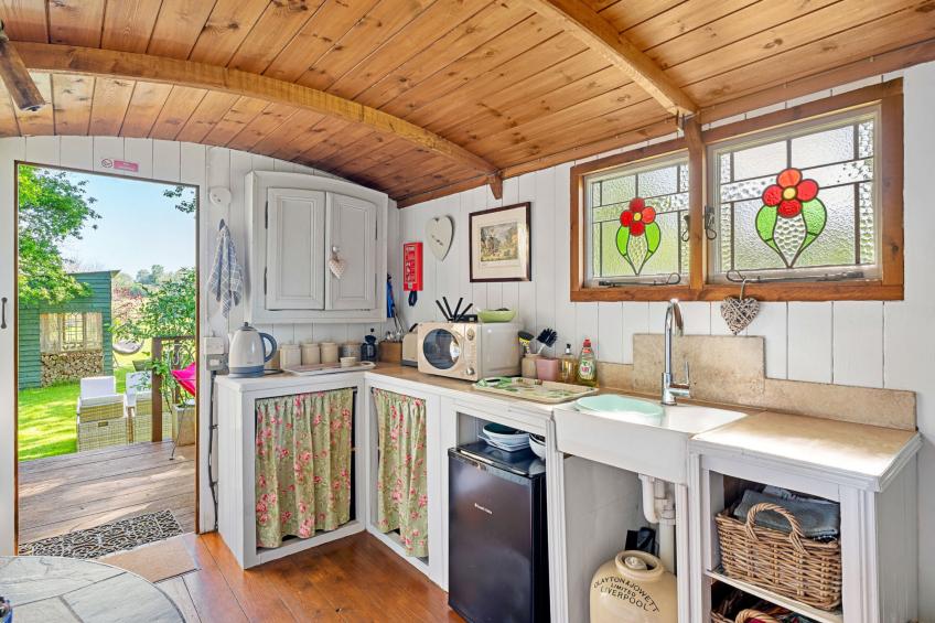 Shepherd's Hut at Hilltop Farm - foto 28