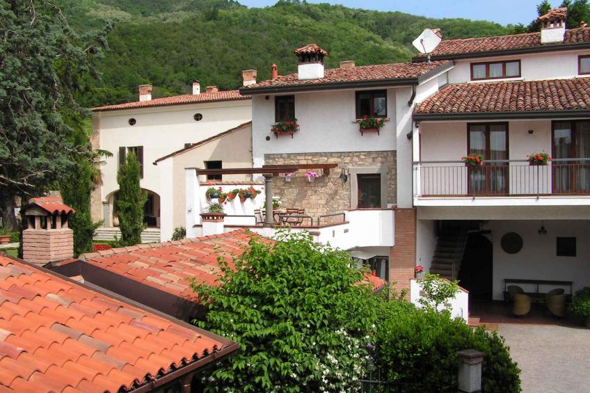 Holiday apartment in a quiet location The Floating piers of Christo Distance 9 Km - BF-WZJY