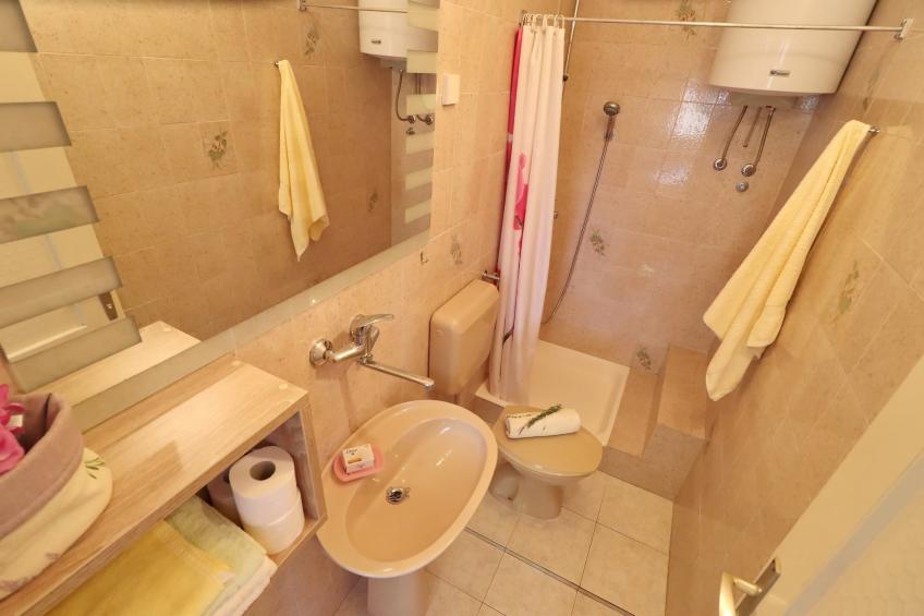 Apartments Villa Marijana - Standard One Bedroom Apartment with Terrace and Garden View (Marijana 4) - foto 6