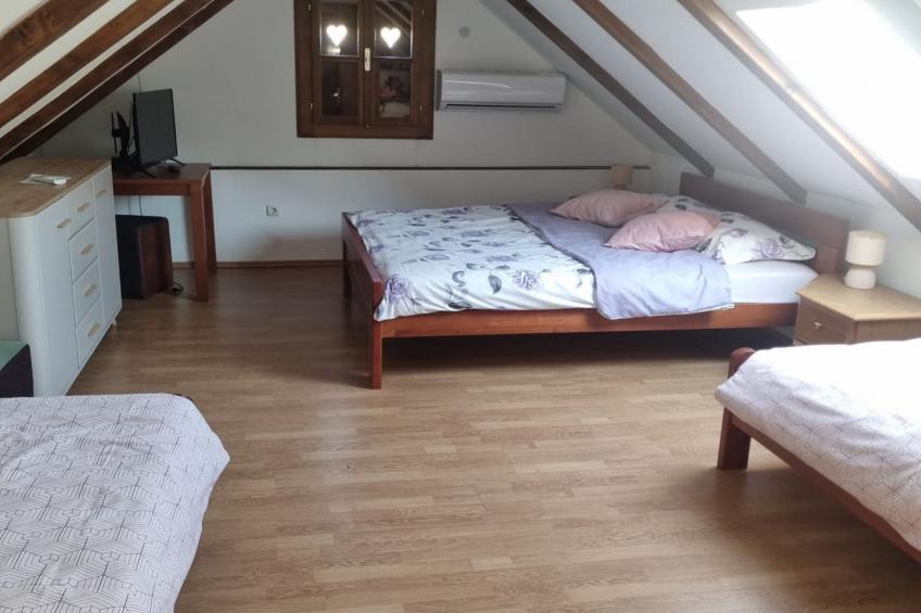 Holiday Home Katica - Two-Bedroom Holiday Home - foto 4