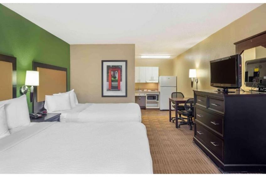 2 Full Beds | Non-Smoking, Kitchen - foto 6