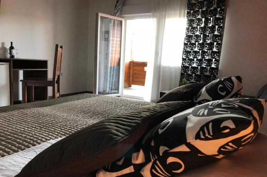 Villa Rubcic - Two Bedroom Apartment and Balcony (1) - foto 10