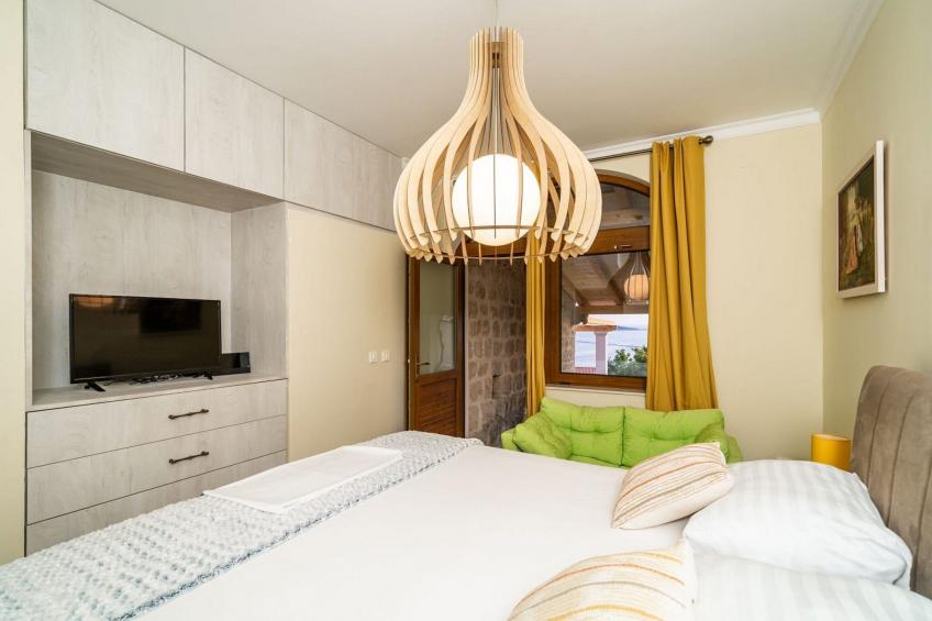 Apartment Fortuno - One Bedroom Apartment with Terrace and Sea View - foto 15