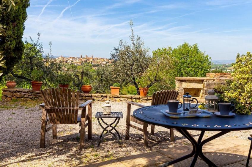 Wunderschöne Ferienwohnung in Monte San Savino mit gemeinschaftlichem Pool, Gar