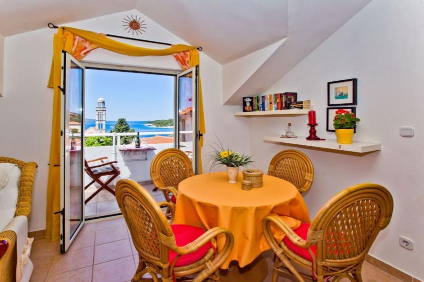 Charming and Sunny Hvar Apartments - One Bedroom Apartment with Balcony (owner 6) - foto 8