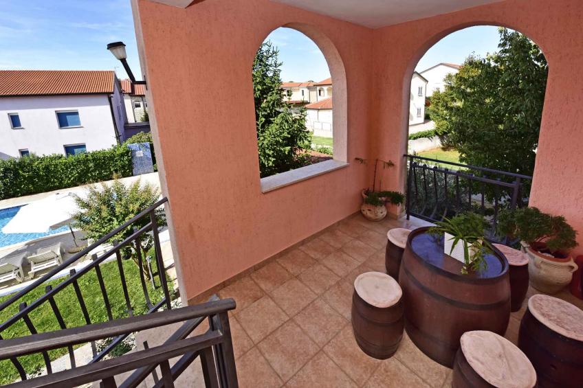 Holiday apartment with pool - BF-5X7H - foto 2