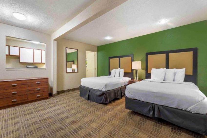 2 Queen Beds | Suite, Non-Smoking, Micfridge - foto 13