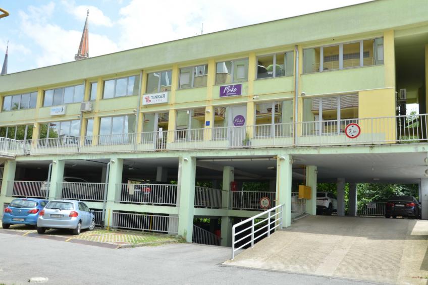 Stylish Apartments with Osijek Near Top Attractions - Comfort Studio Apartment - Maks - foto 26