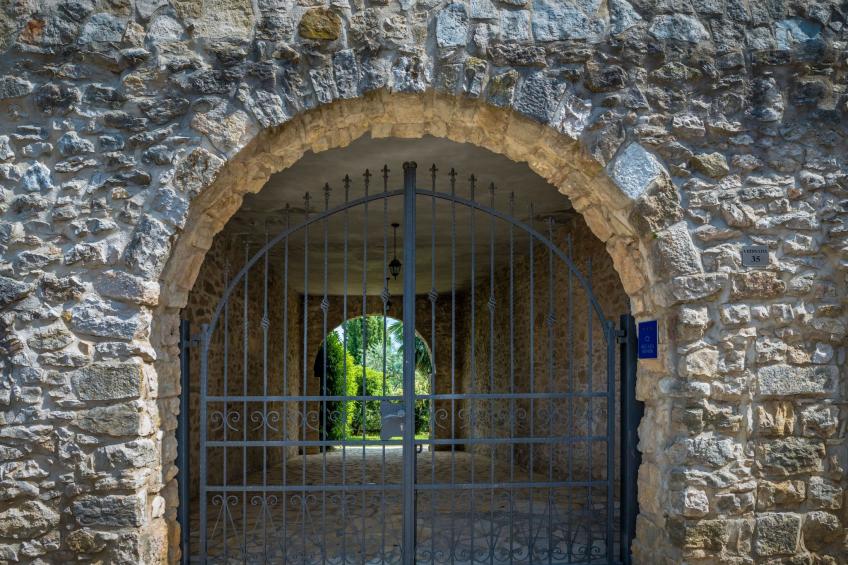 Wunderschön eingerichtete Villa mit Pool und Garten - foto 15