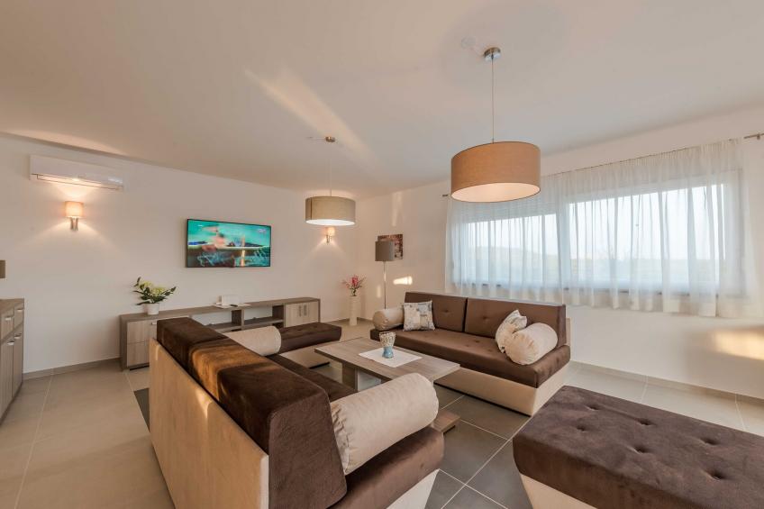Luxury Escape with Swimming Pool & Modern Design - Deluxe Four Bedroom Villa with Sea View and Private Pool (Villa 5) - foto 10