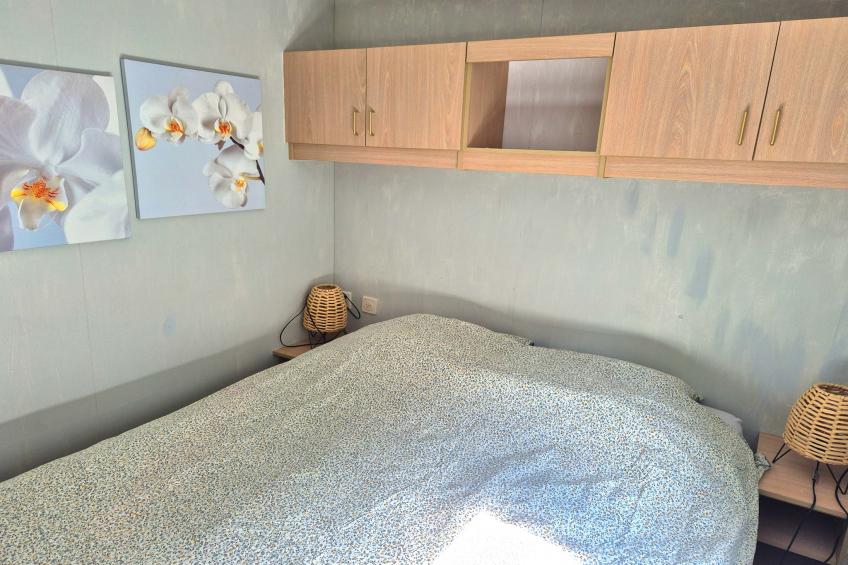 Knus chalet In een rustige omgeving met vijver - foto 2