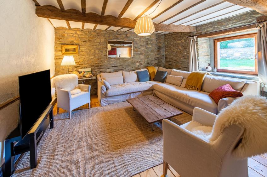 magnifique habitation pour 8 adultes avec Sauna et bain à Bulles - foto 2
