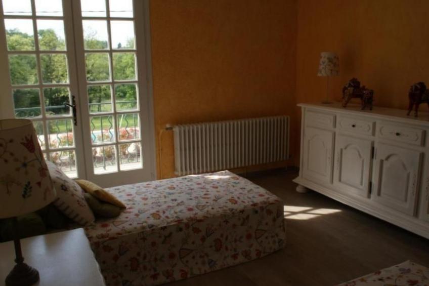 Schöne provenzalische Villa Les Carlets mit Pool - foto 39