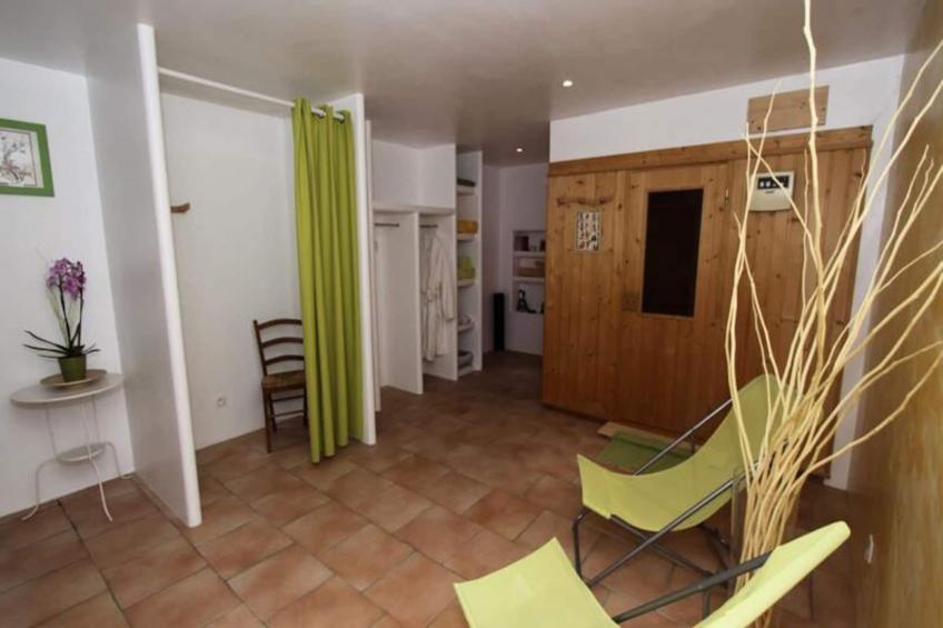 Lou Petarel, Mas Provençal Typique Avec Piscine Partagée, Calme, Nature - foto 20